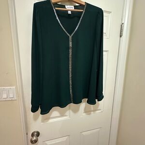 Elegant Green V-Neck Top with Silver Trim